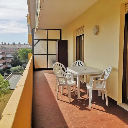 Giulia Apartment *