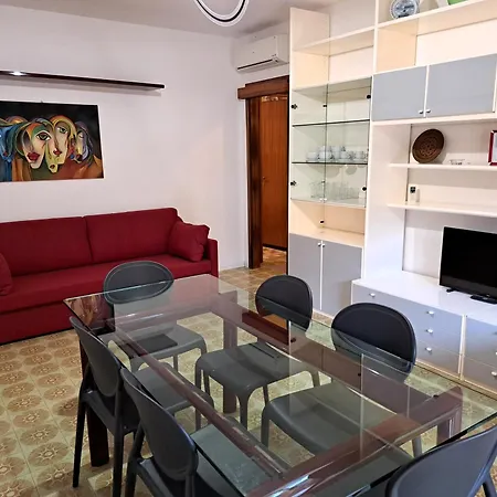 Giulia Apartment