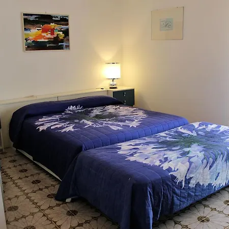 Giulia Apartment *