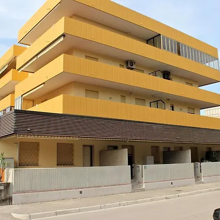 Giulia Apartment *